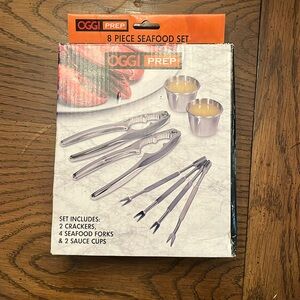 Oggi‎ Prep 8 piece seafood set, NWOT